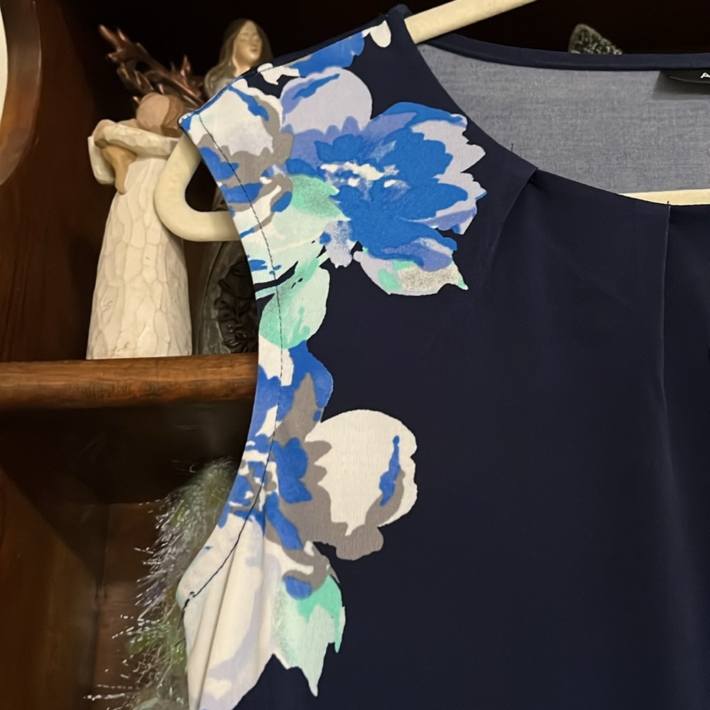 APT 9 Navy Blue/Mint Green/White Floral Sleeveless Sheath Dress, Size Small,GUC. - Picture 4 of 7